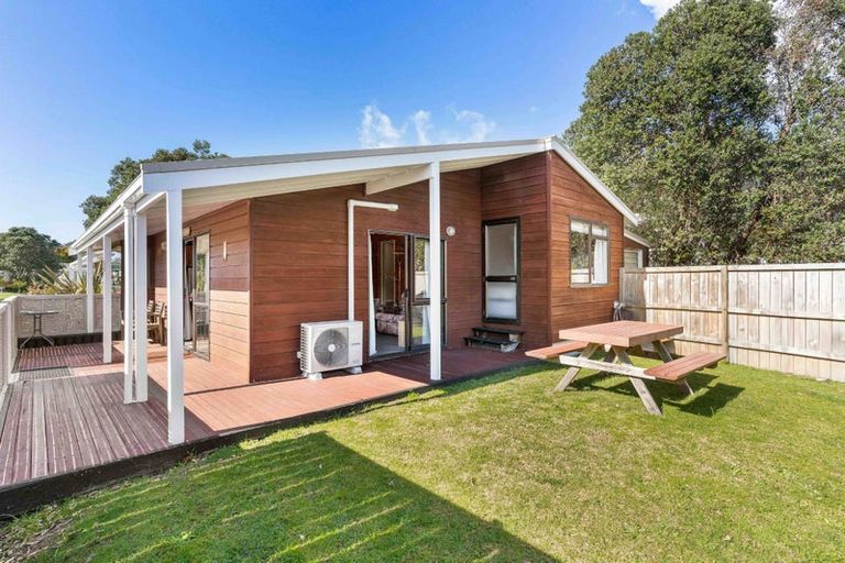 Photo of property in 15 Conqueror Rise, Pauanui, Hikuai, 3579