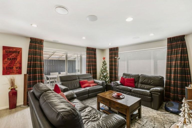 Photo of property in 111a Moore Street, Howick, Auckland, 2014