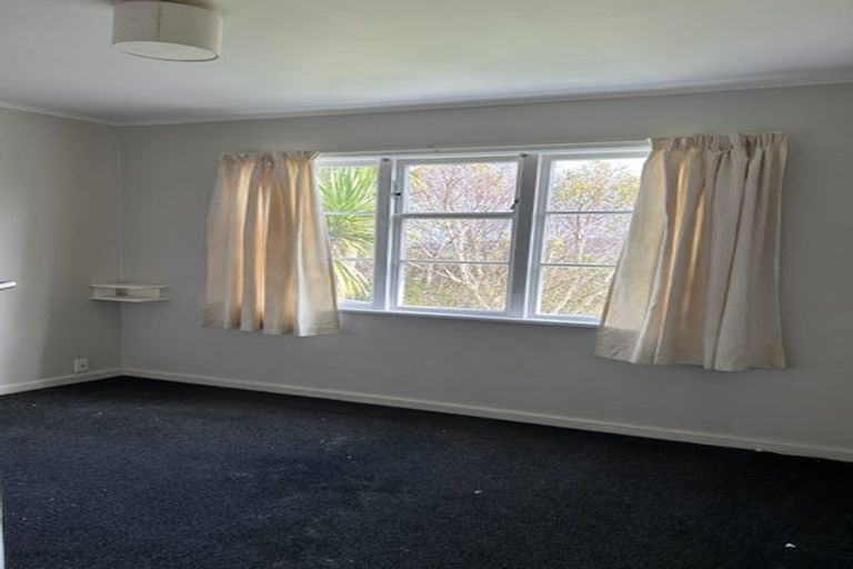 Photo of property in 107 Nevay Road, Miramar, Wellington, 6022