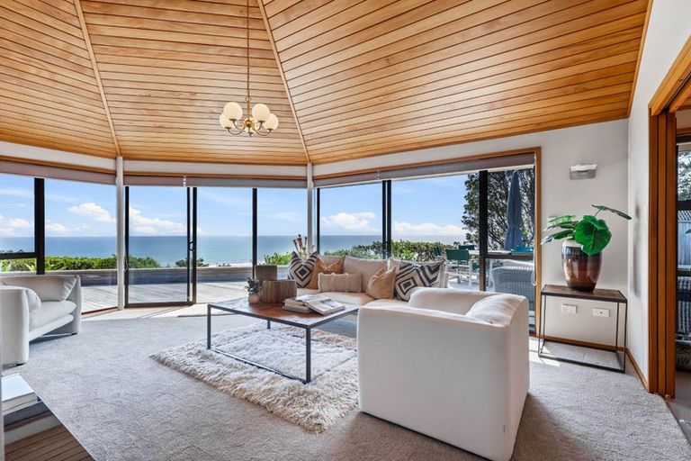 Photo of property in 175 Oaia Road, Muriwai, Waimauku, 0881