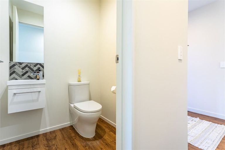 Photo of property in 49 Mount Linton Avenue, Wanaka, 9305