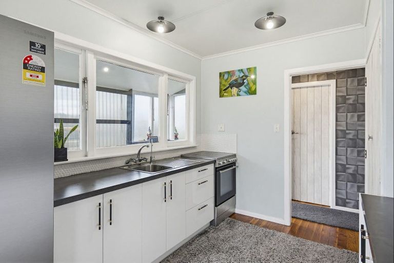 Photo of property in 79 Park Avenue, Waitarere Beach, Levin, 5510