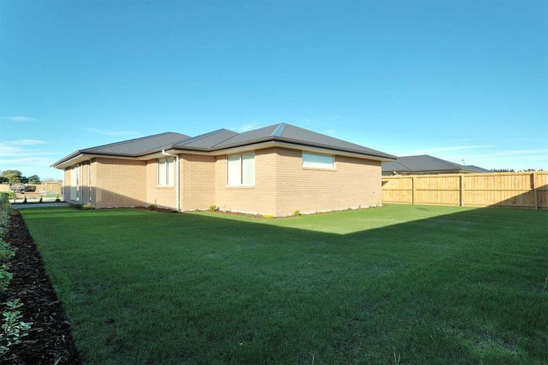 Photo of property in 5 Keeper Close, Woodend, 7610