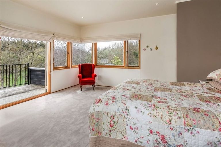 Photo of property in 18 Clark Road, Karaka, Papakura, 2580