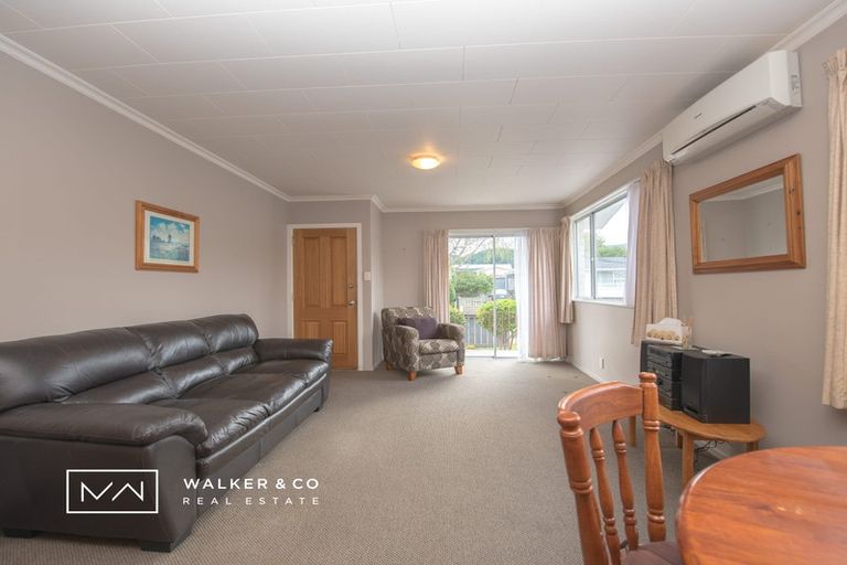 Photo of property in 5 Flavia Grove, Clouston Park, Upper Hutt, 5018
