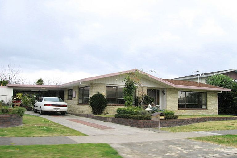 Photo of property in 15 Swansea Place, Tamatea, Napier, 4112