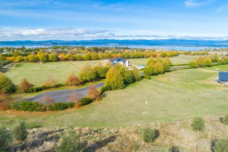 Photo of property in 19 Rangitukua Drive, Kuratau, Turangi, 3381