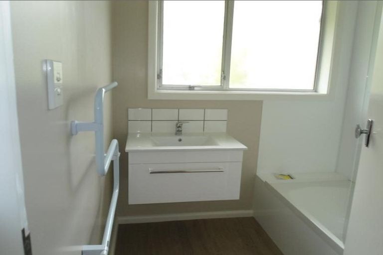 Photo of property in 68 Sapphire Street, Casebrook, Christchurch, 8051