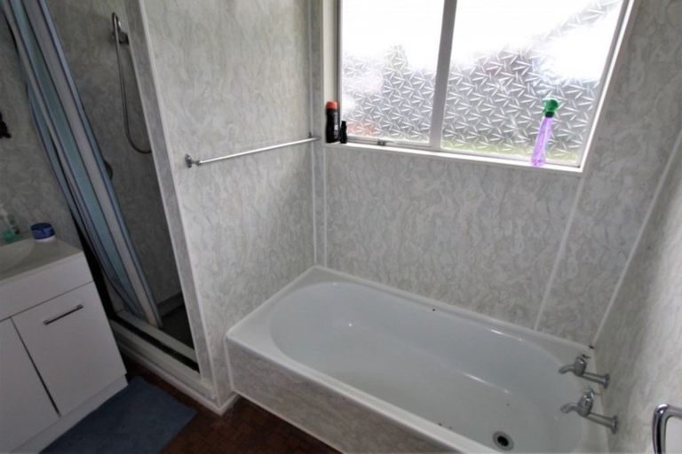 Photo of property in 15 Lancaster Crescent, Tokoroa, 3420