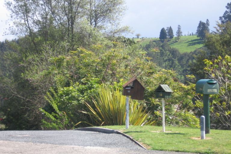 Photo of property in 15 Raniera Place, Springfield, Rotorua, 3015