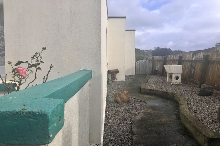 Photo of property in 68 Main Road, Titahi Bay, Porirua, 5022