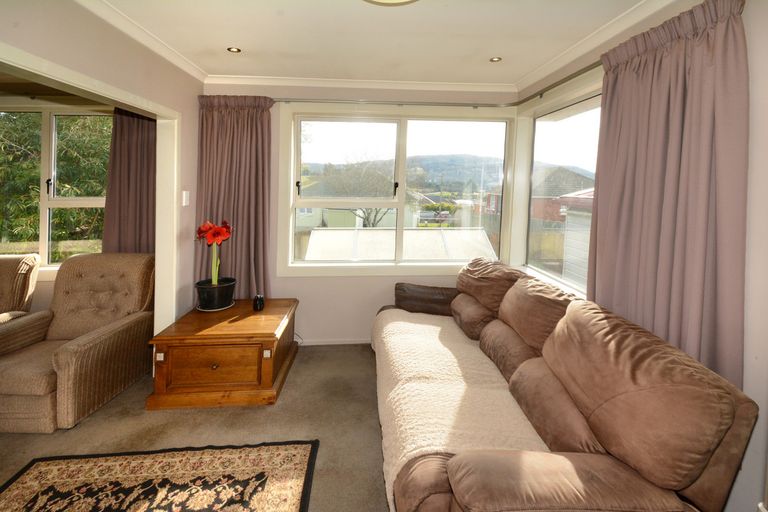 Photo of property in 308 Brockville Road, Brockville, Dunedin, 9011