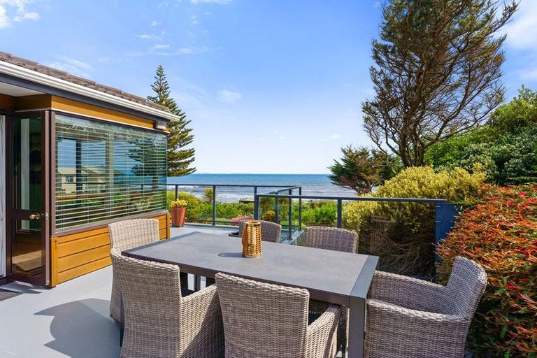 Photo of property in 42 Ames Street, Paekakariki, 5034