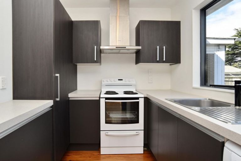 Photo of property in 32 Amyes Road, Hornby, Christchurch, 8042