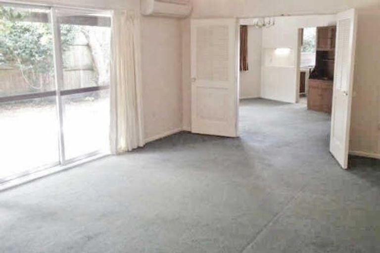 Photo of property in 77 Garreg Road, Bryndwr, Christchurch, 8052