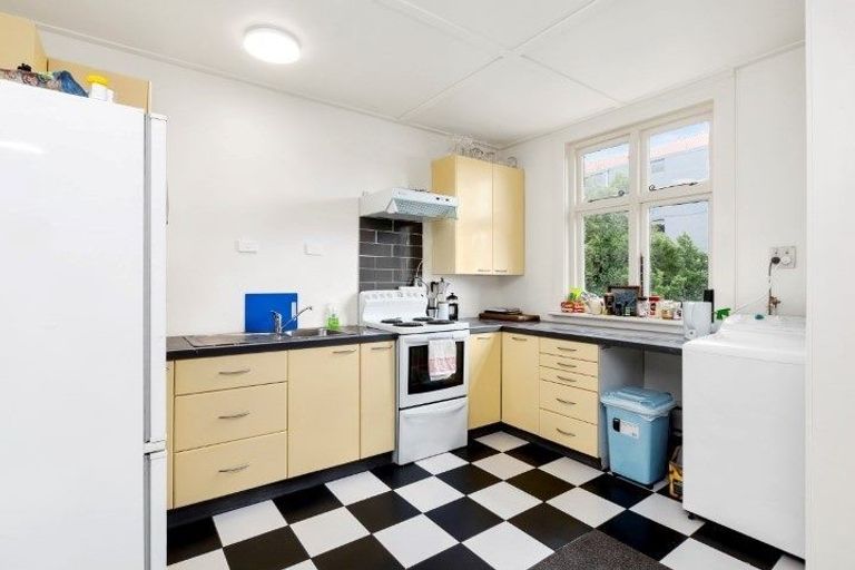 Photo of property in 1/236 Stuart Street, Dunedin Central, Dunedin, 9016