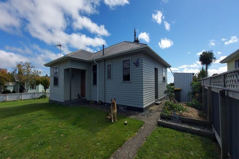 Photo of property in 19 Kent Terrace, Midhirst, Stratford, 4394