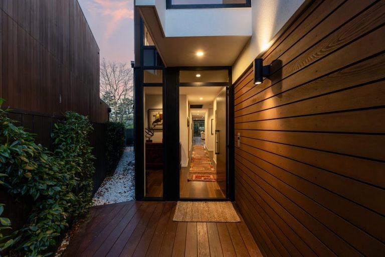 Photo of property in 44 Gleneagles Terrace, Ilam, Christchurch, 8053