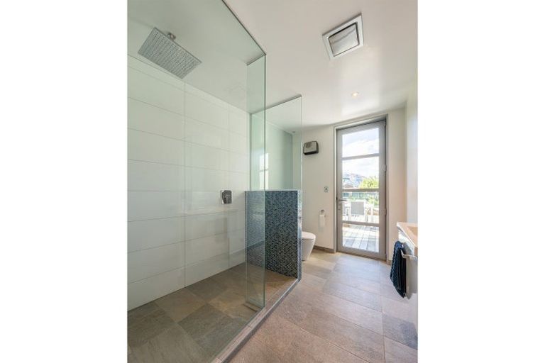 Photo of property in 35 Ridgecrest, Wanaka, 9305