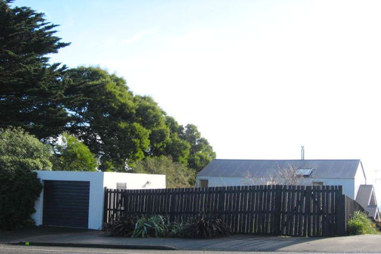 Photo of property in 97 Hackthorne Road, Cashmere, Christchurch, 8022