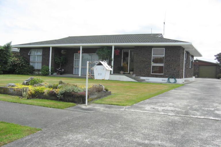 Photo of property in 22 Cargill Avenue, Feilding, 4702