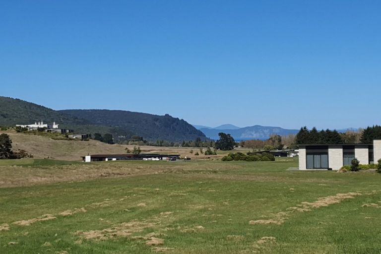 Photo of property in 34 The Fairways, Kinloch, Taupo, 3377