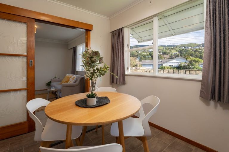 Photo of property in 13 Mclellan Street, Tawa, Wellington, 5028