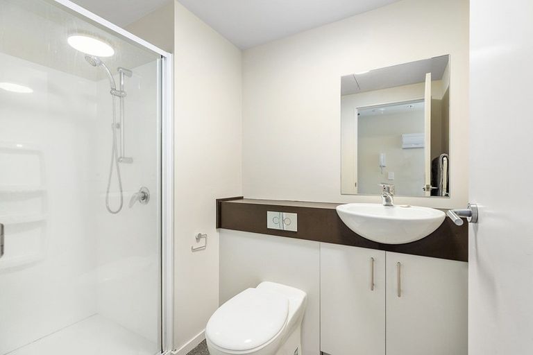 Photo of property in The Peak Apartments, 904/170 Taranaki Street, Te Aro, Wellington, 6011