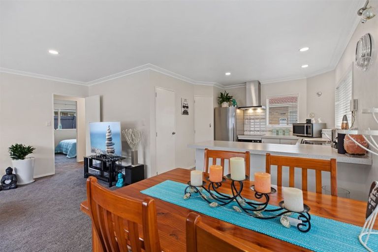 Photo of property in 496b Devonport Road, Tauranga South, Tauranga, 3112