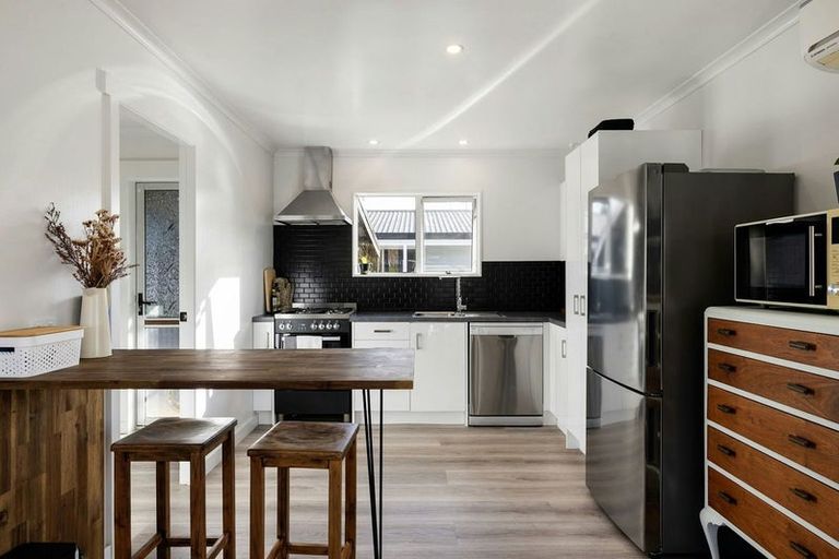 Photo of property in 115a Tennyson Street, Leamington, Cambridge, 3432