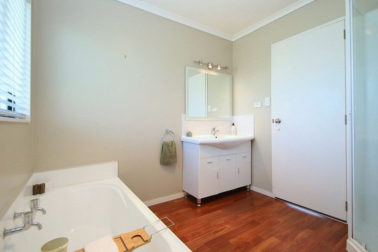 Photo of property in 34 Tarawera Street, Ohauiti, Tauranga, 3112