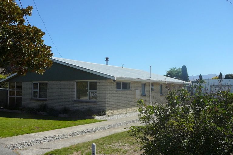 Photo of property in 20 Eureka Street, Alexandra, 9320