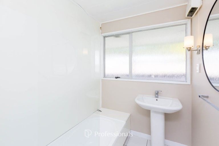 Photo of property in 4/462 Stokes Valley Road, Stokes Valley, Lower Hutt, 5019