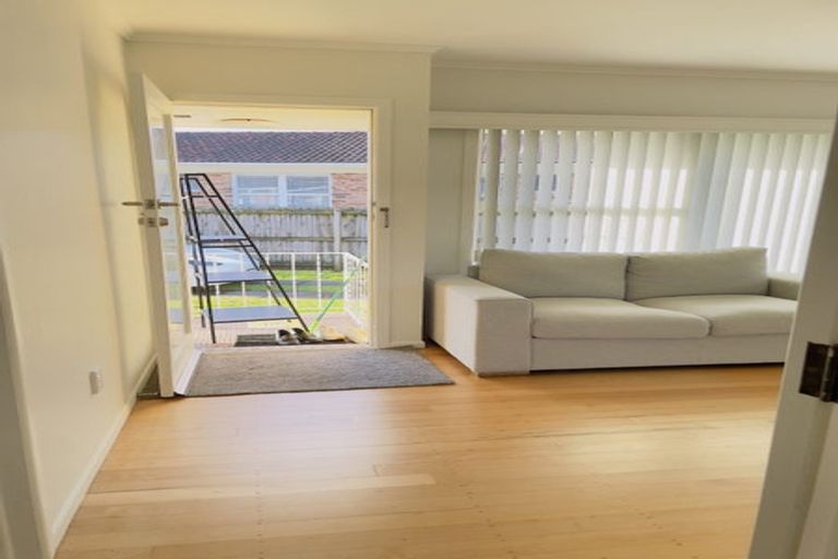 Photo of property in 3/30 Jutland Road, Hauraki, Auckland, 0622