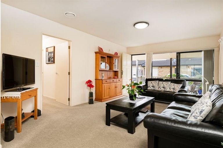 Photo of property in 23/197 Royal Road, Massey, Auckland, 0614