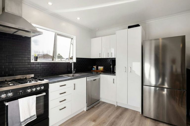 Photo of property in 115a Tennyson Street, Leamington, Cambridge, 3432