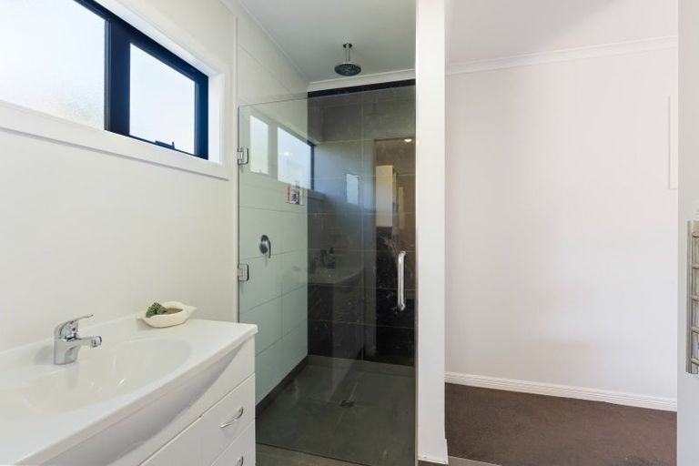 Photo of property in 14 Duncans Way, Otaki Beach, Otaki, 5512