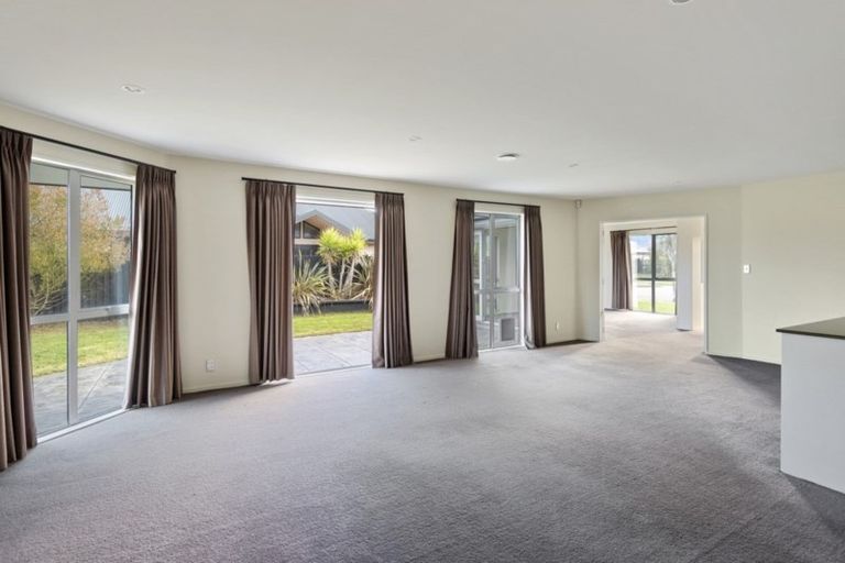 Photo of property in 5 Maurice Stanton Place, Shirley, Christchurch, 8052