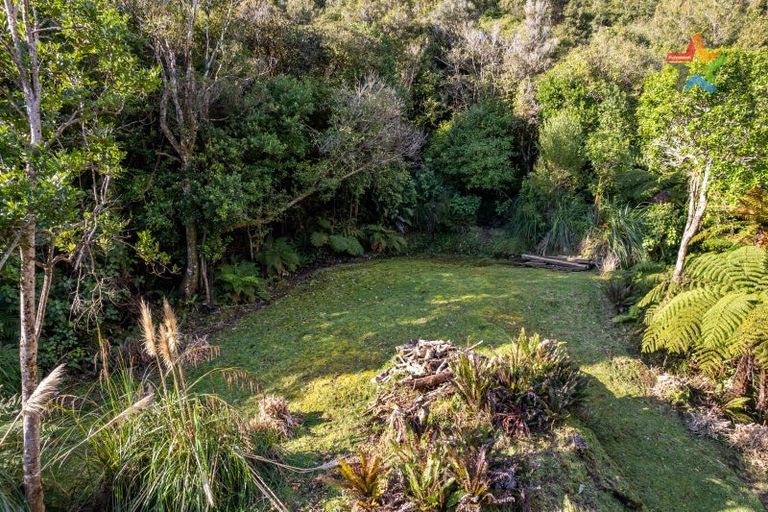 Photo of property in 129 Manuka Street, Stokes Valley, Lower Hutt, 5019