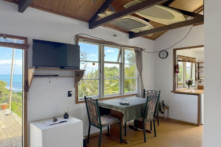 Photo of property in 7g Whaanga Road, Raglan, 3297