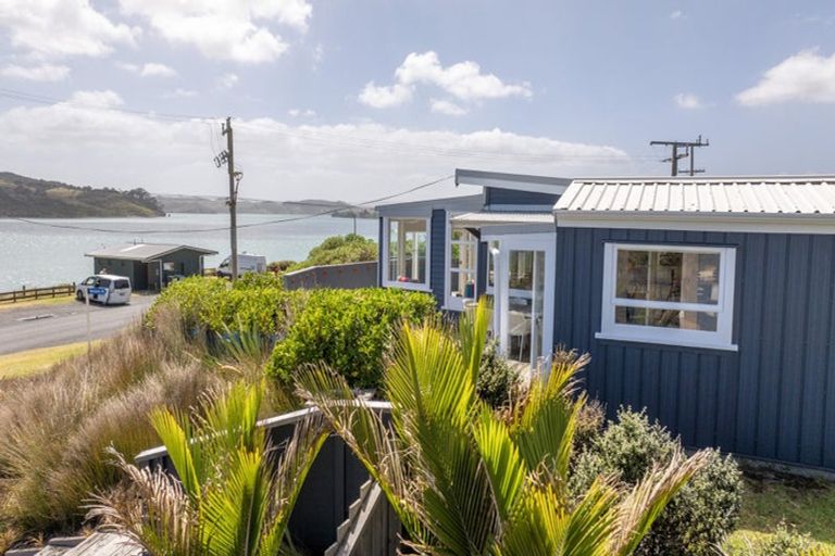 Photo of property in 113 Riria Kereopa Memorial Drive, Raglan, 3297