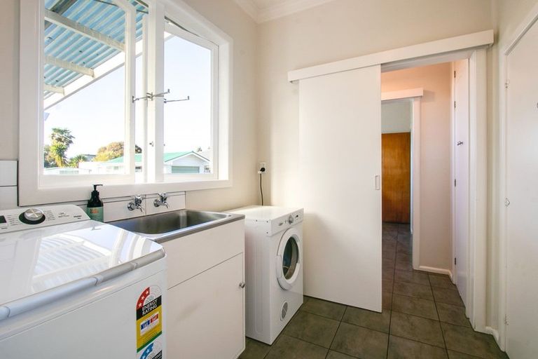 Photo of property in 805 Duke Street, Mahora, Hastings, 4120