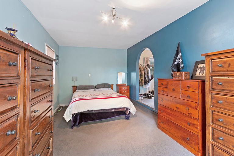 Photo of property in 43 Arcon Drive, Broomfield, Christchurch, 8042