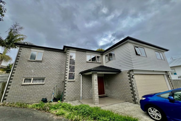 Photo of property in 19a Nile Road, Milford, Auckland, 0620