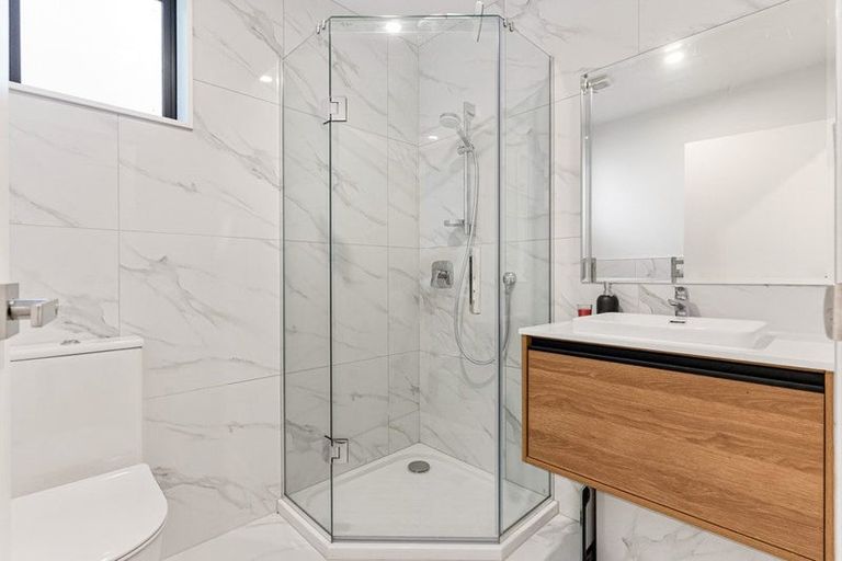 Photo of property in 10/72 Alfriston Road, Manurewa East, Auckland, 2102