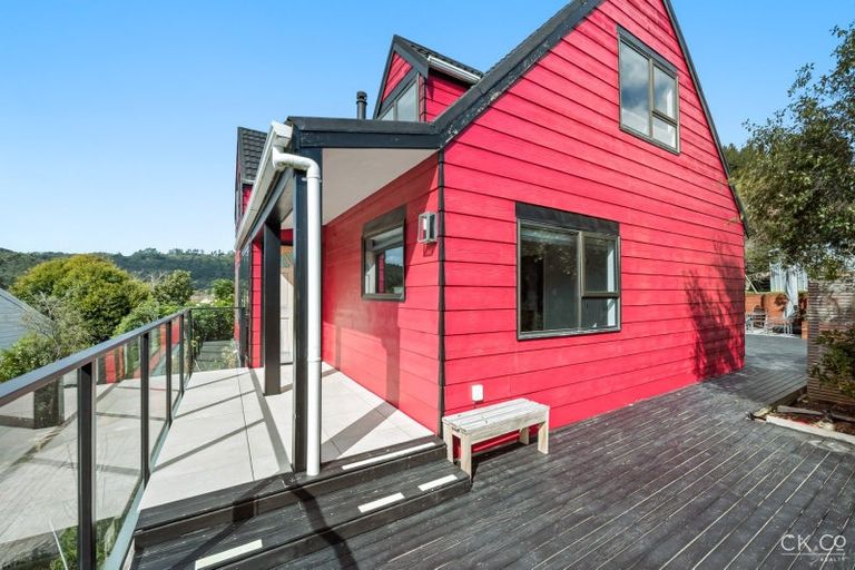 Photo of property in 12 Roman Close, Silverstream, Upper Hutt, 5019