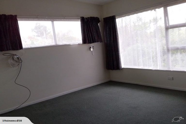 Photo of property in 32a Cornwall Street, Brooklands, New Plymouth, 4310