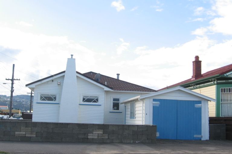 Photo of property in 7 Adelaide Street, Petone, Lower Hutt, 5012