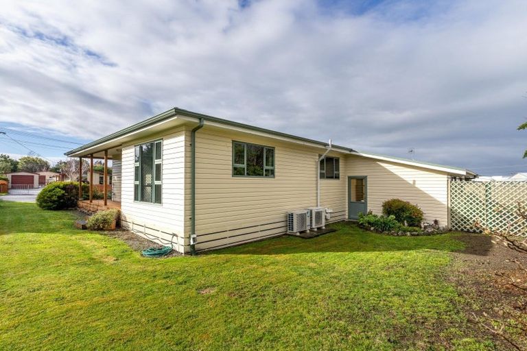 Photo of property in 10 Tait Crescent, Featherston, 5710