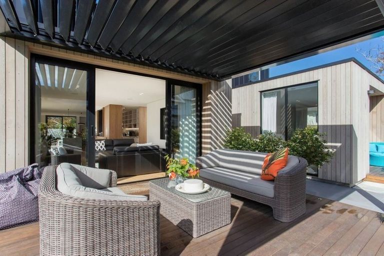 Photo of property in 155 Puriri Street, Fendalton, Christchurch, 8041